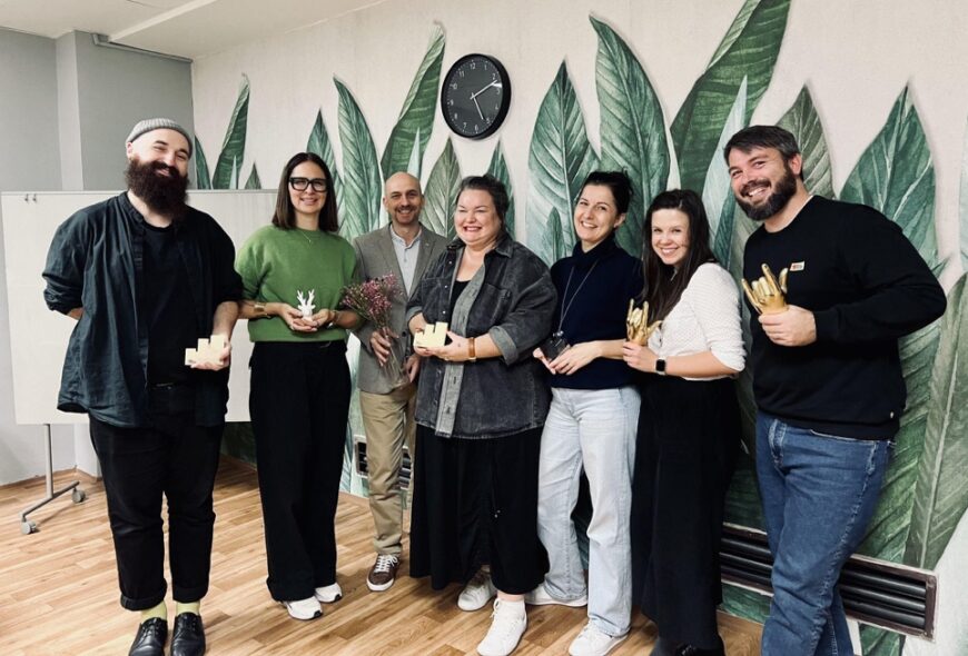 Foto z hodnocení: (zleva) Václav Pruner (WMC Grey), Klára Palmer (DDB Prague), Pavel Sobek (Boomerang Communication), Petra Jankovičová (AKA a Triad Prague), Jana Valenčíková (ADC), Dajana Szekelyová (Zaraguza), Rado Jankovič (Triad Prague).