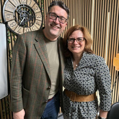 ee24269c-ac7f-492e-991b-85ffc90f595e